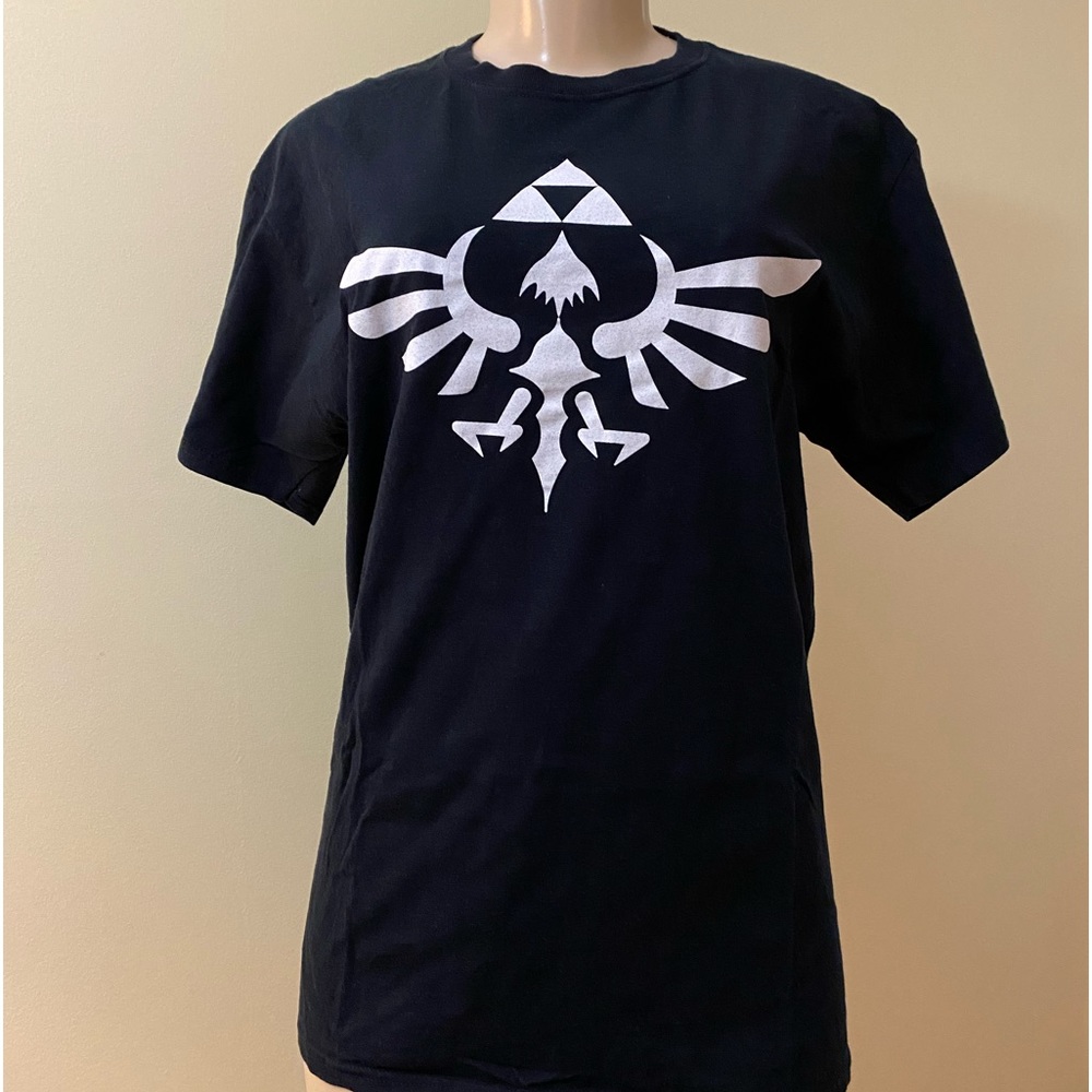 Nintendo Zelda Triforce Mens’s Size Medium Black and White T-Shirt